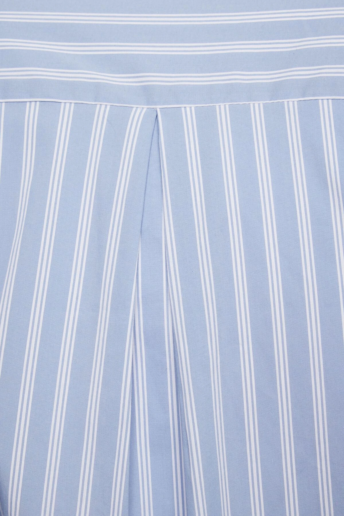 Dynamite Fride Stripe Shirt In Blue & White Stripe - Image 4